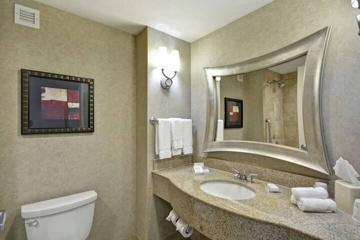 Room 20 of 37